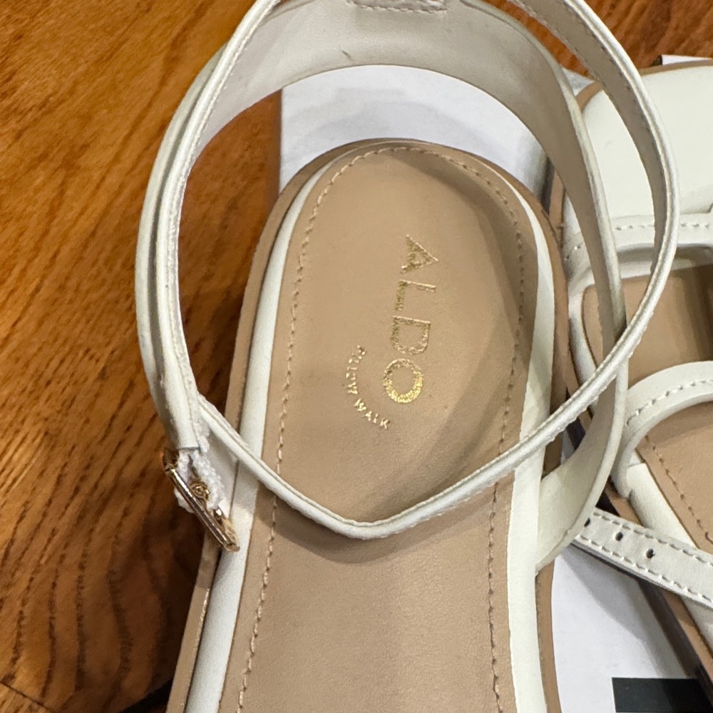 Aldo Women's Elegant White Sandals - Picture 3 of 7